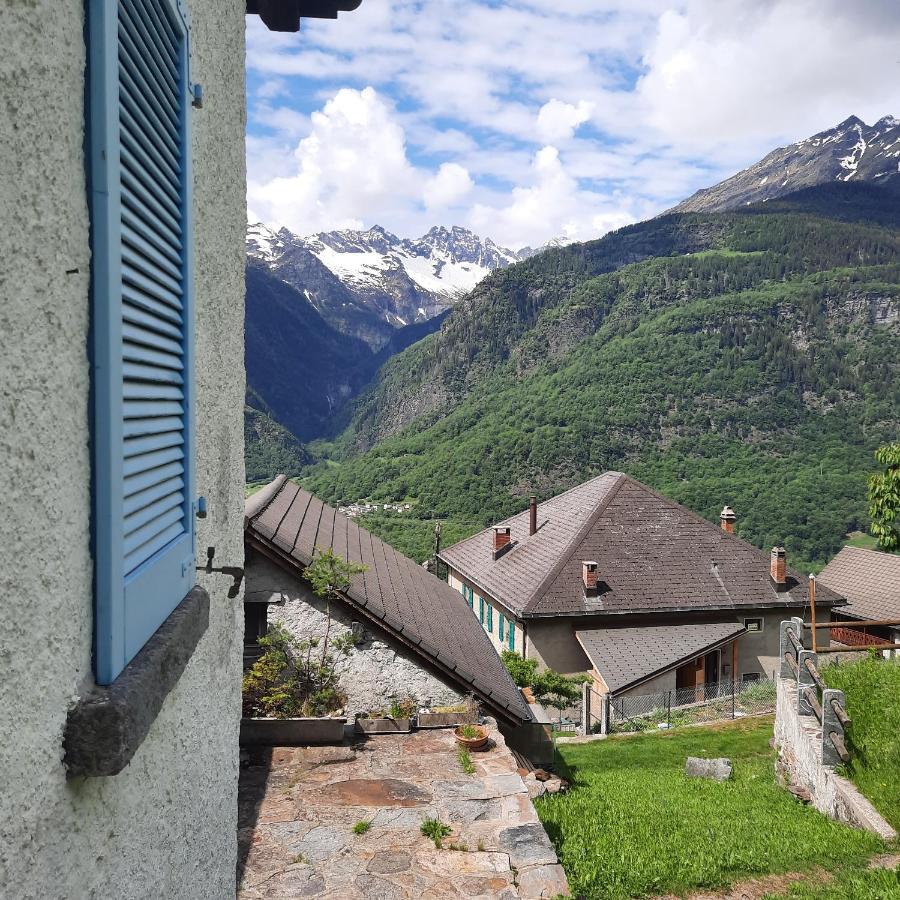 Santorini By Quokka 360 - Blue Curtains In The Alps Apartment Anzonico Exterior photo